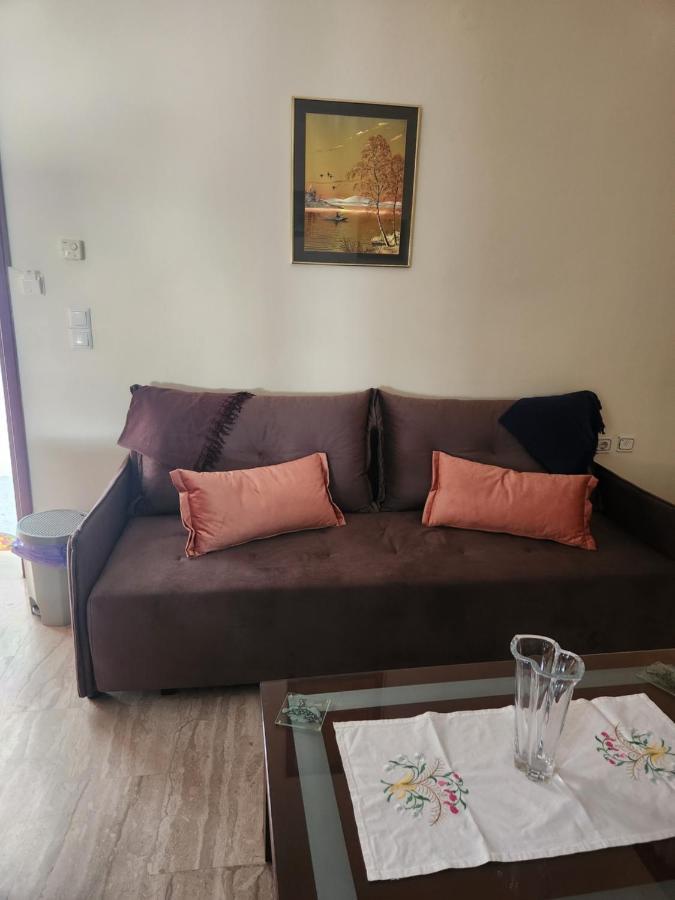 Cozy Apartment In Nea Kios Exterior photo